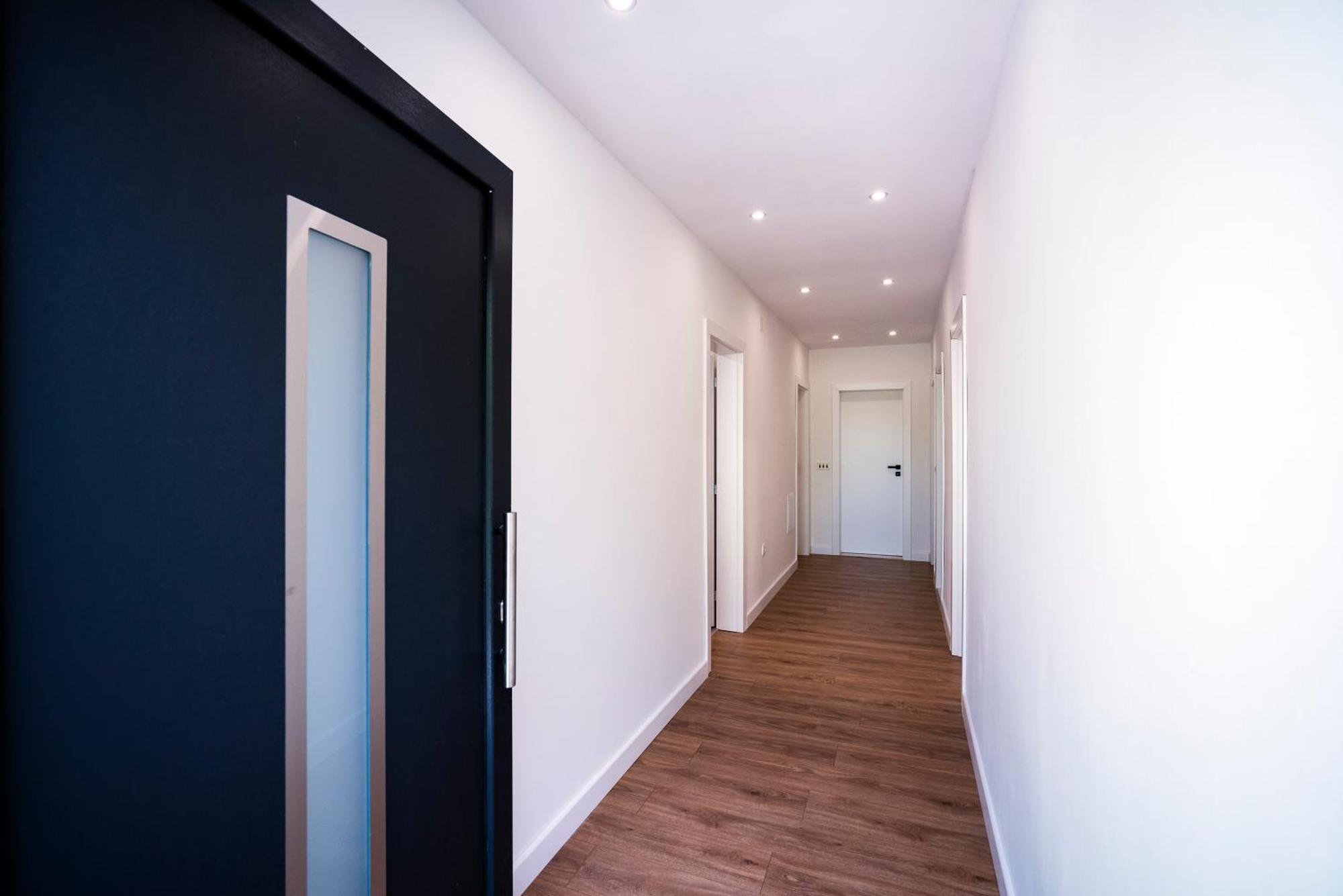 M&M Pelivan Apartments Solin Exterior photo